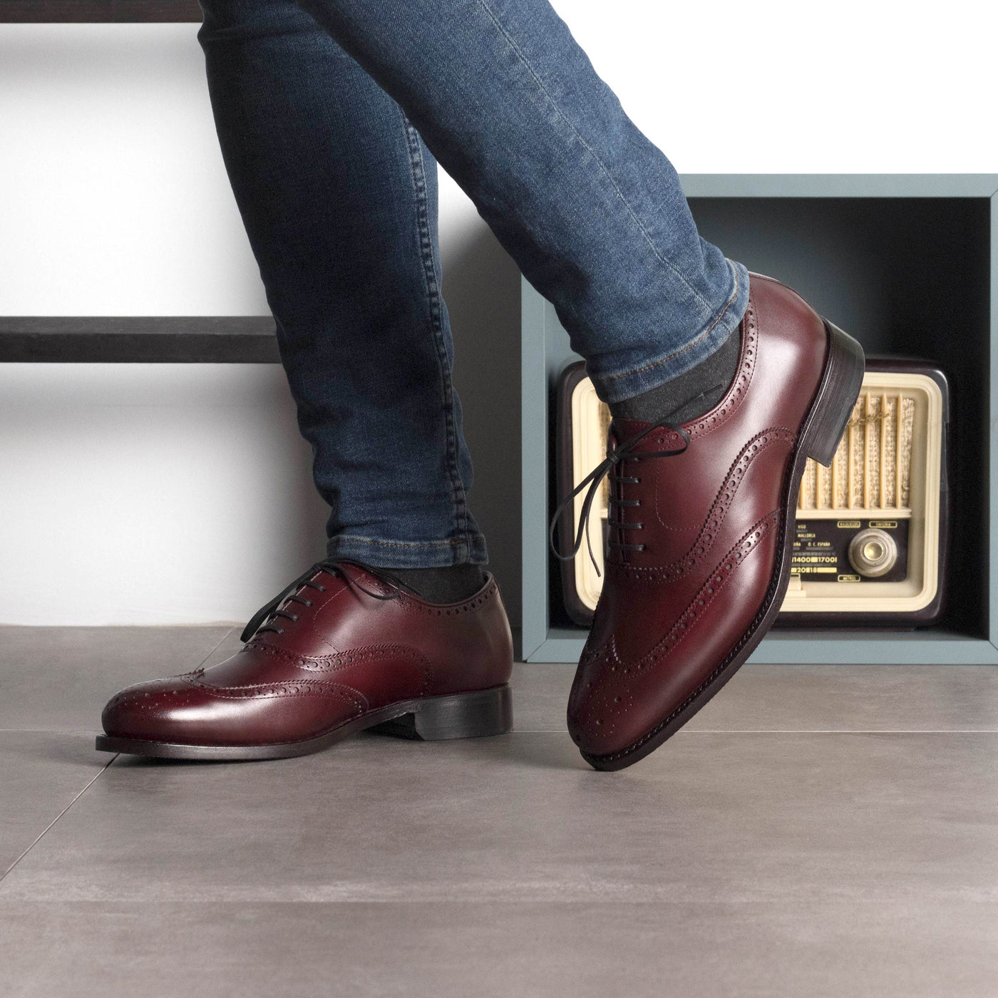 Alfred Full Brogue - Burgundy box calf