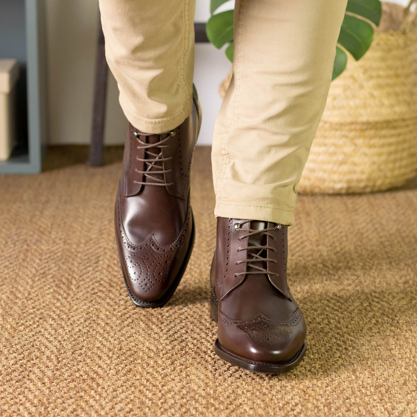 Trooper Military Brogue - Dark brown box calf